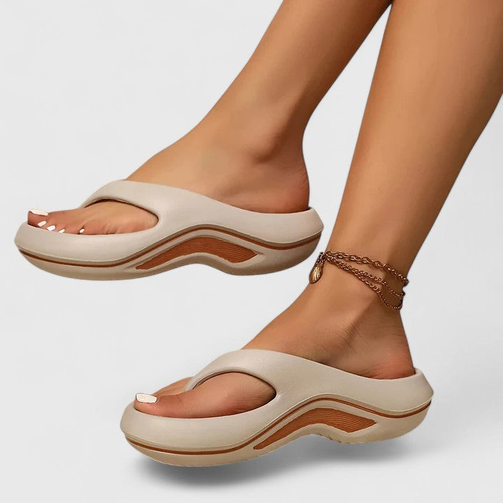 Sile | Lightweight Slip-On Sandals