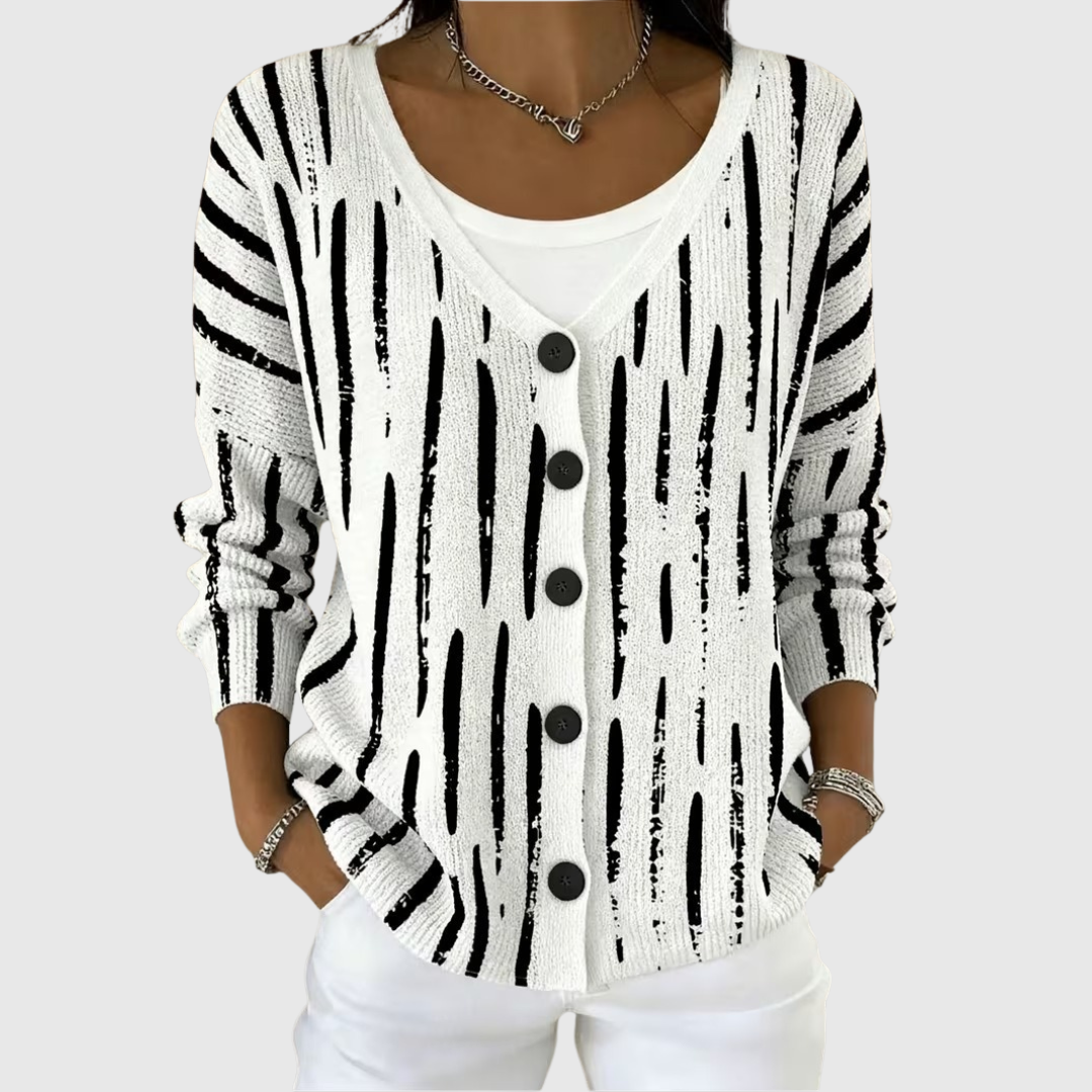 Ríona| Buttoned Soft Knit Cardigan