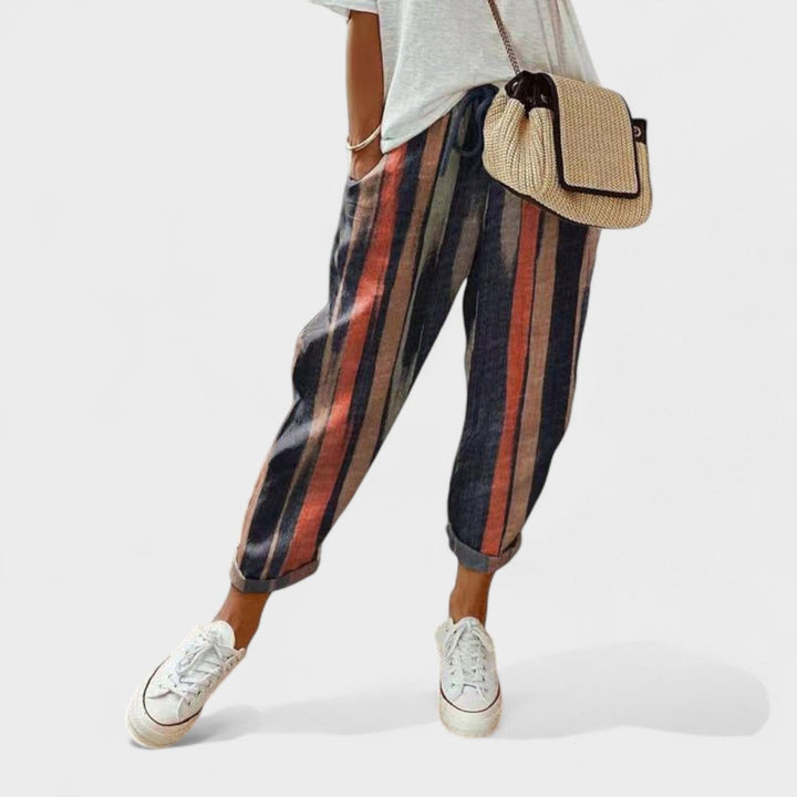 Francisca - Modern and everyday linen trousers