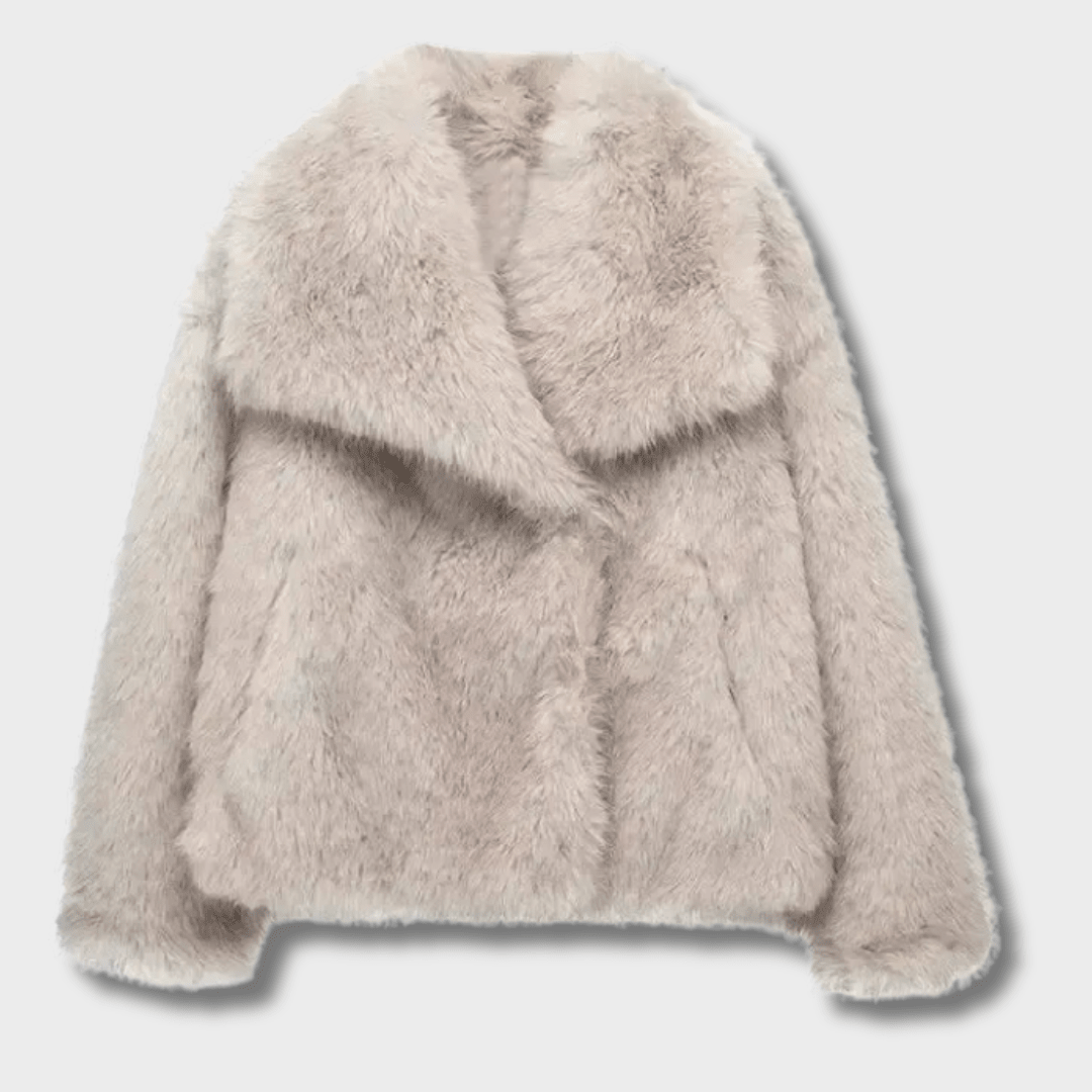Dalia – Luxurious faux fur coat