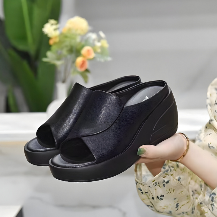 Caoilfhionn | Orthopaedic Sandals