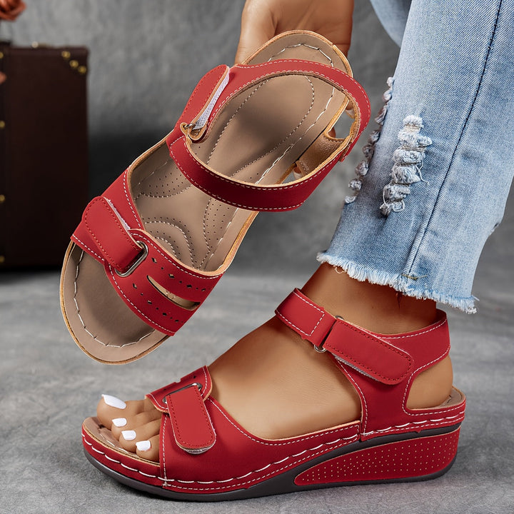 Líban | Fashionable Orthopaedic Sandal