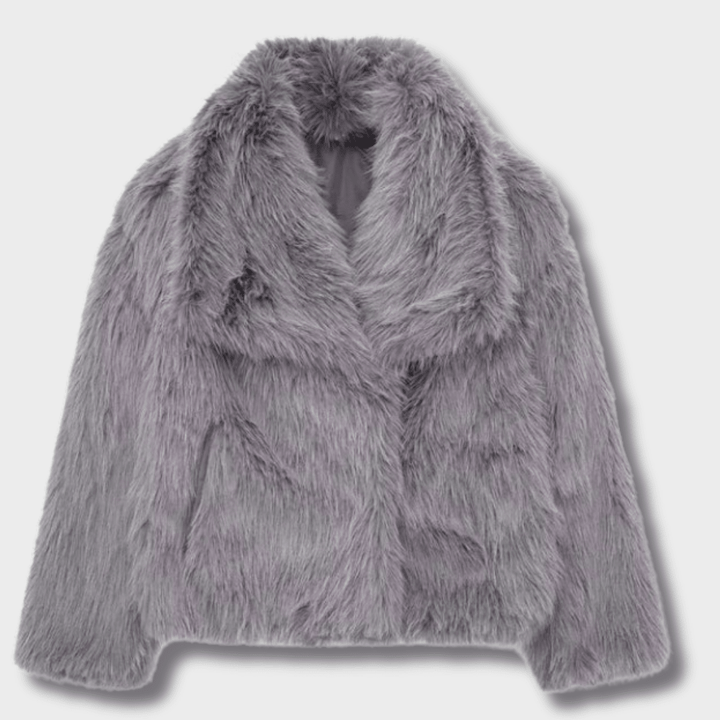 Dalia – Luxurious faux fur coat