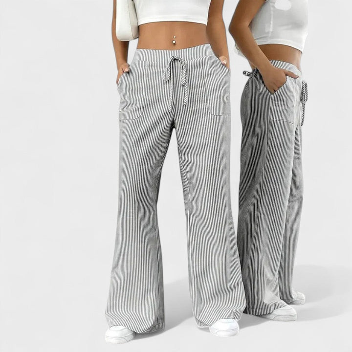 Maria - Comfortable trousers with elegant accents