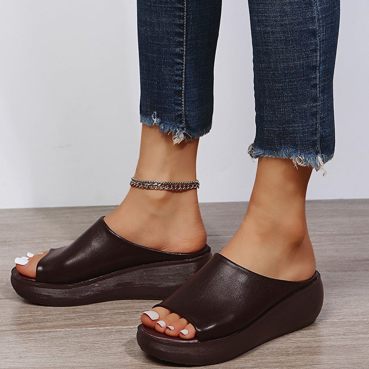 Síofra | Orthopaedic Sandals