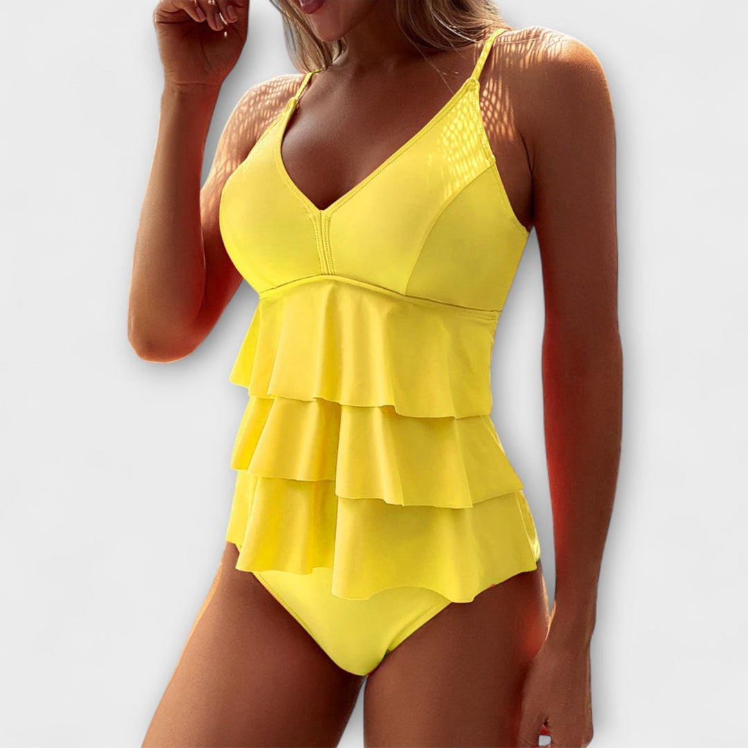 Blathnaid | Elegant Star-Print Swimsuit