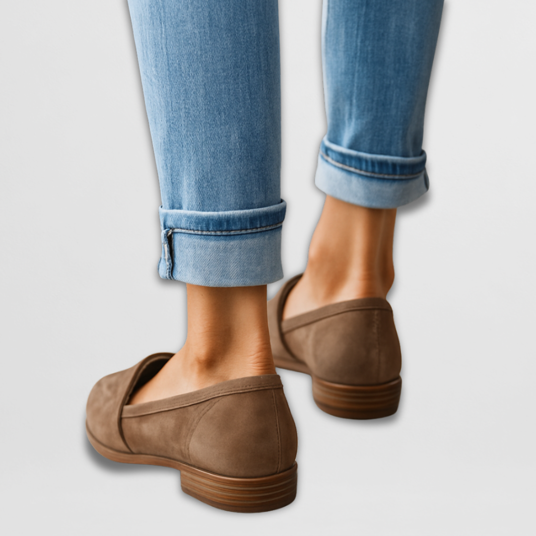 Peigin | Suede Loafers