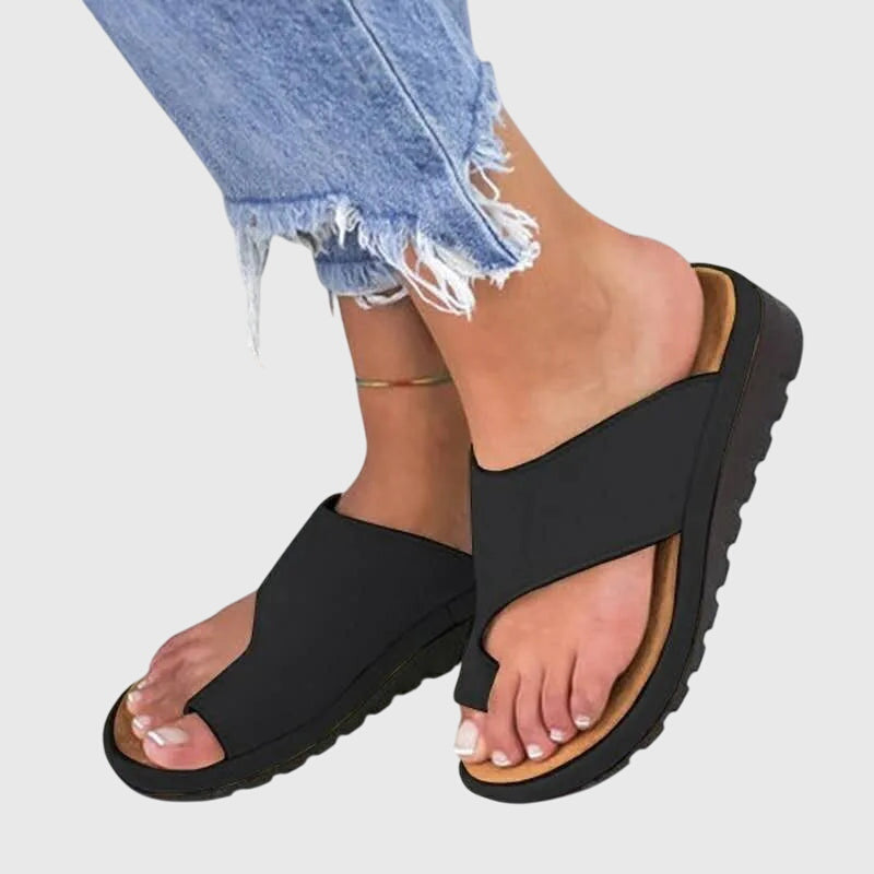 Muadhnait | Orthopedic Sandals