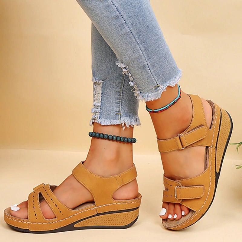 Ríona | Ladies' Comfort Sandals