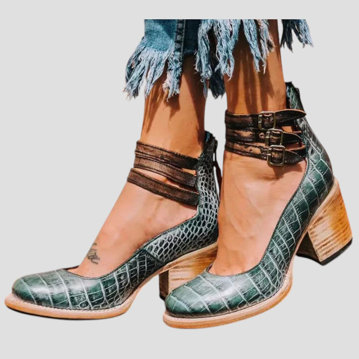 Taini | Elegant Orthopedic Boots