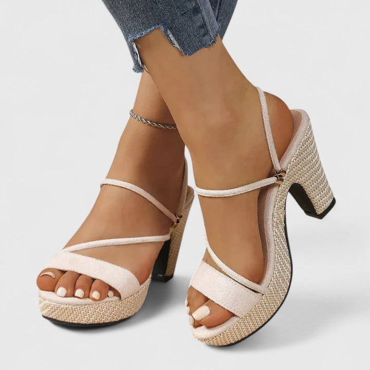 Etain | Sophisticated Heels