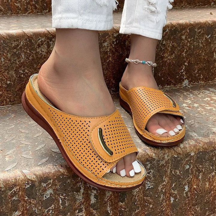 Pádraigín | Classic Urban Sandals