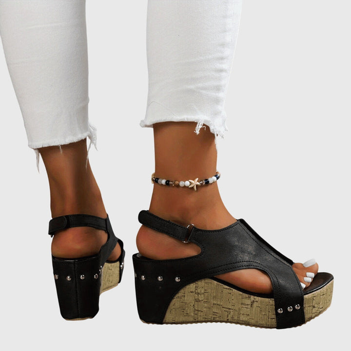 Eilis | Chic Orthopedic Sandals