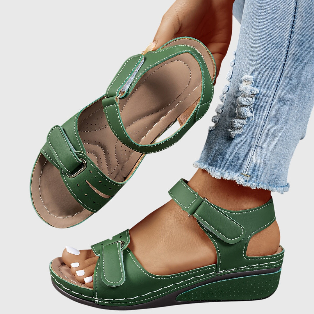Íseal | Supportive Orthopedic Sandals