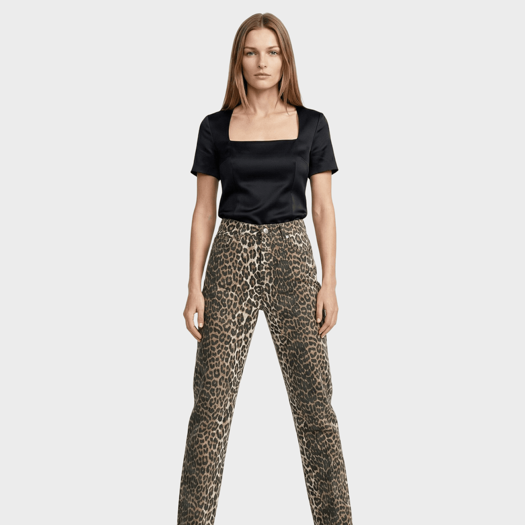 Carina - Retro jeans with leopard print
