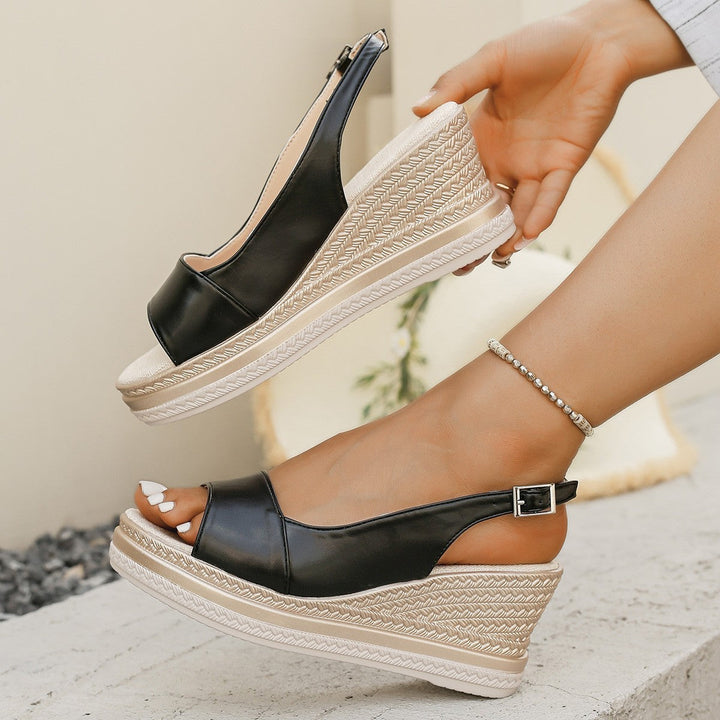 Fiadh | Orthopaedic Sandals