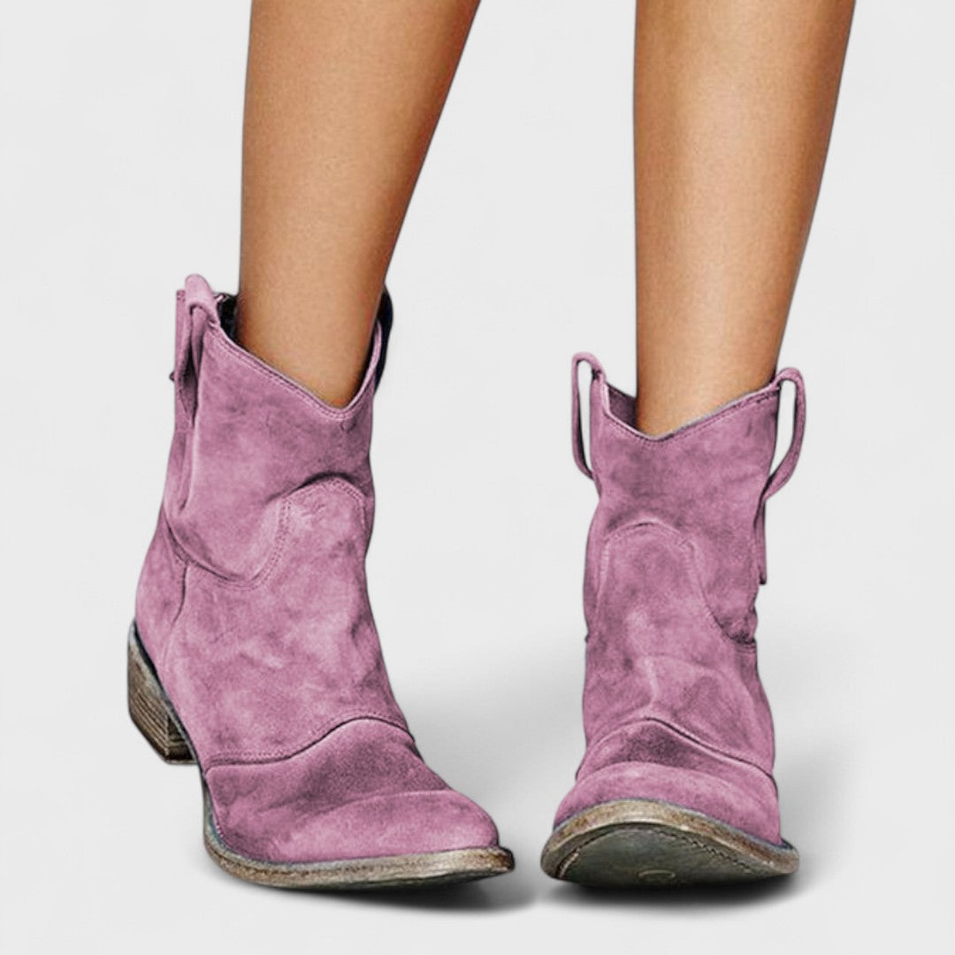 Annelore | Timeless, elegant ankle boots