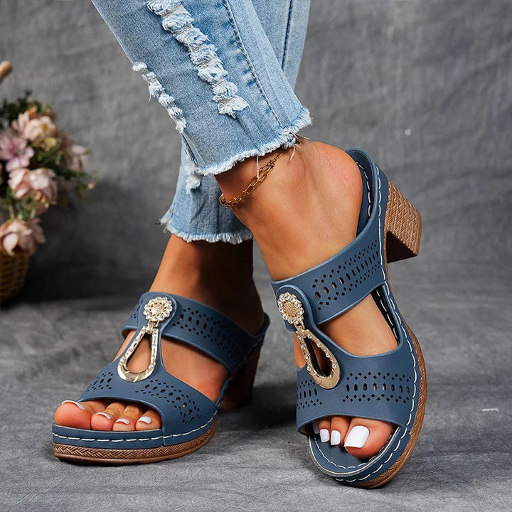 Áine | Orthopaedic Sandals