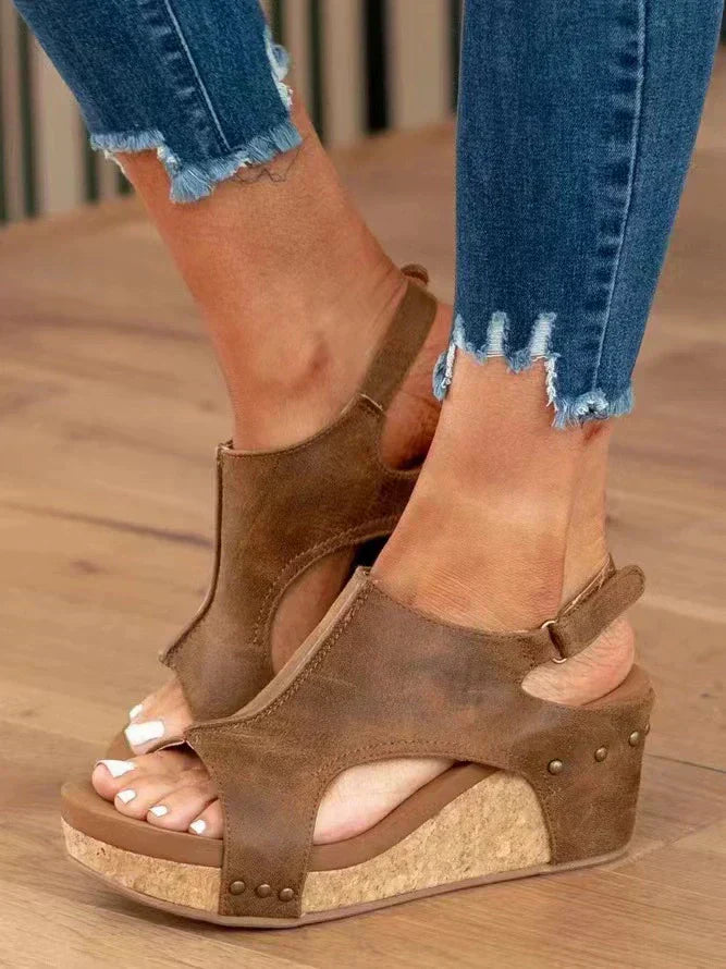 Dymphna | Wedge Sandal