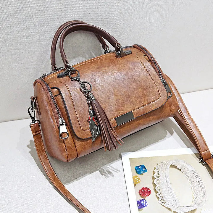 Ide | Textured Leather Bag