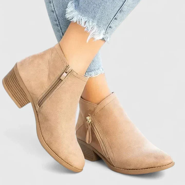 Amrei | Orthopaedic boots