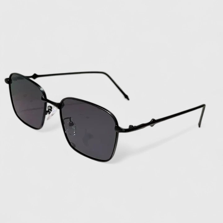 Doireann | Elegant Sunglasses