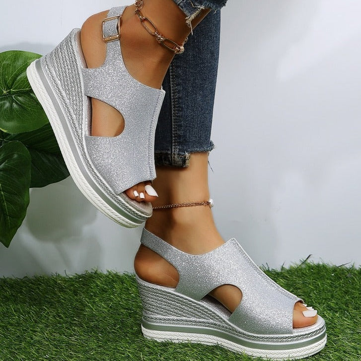 Síle | Relaxed Wedge Sandals