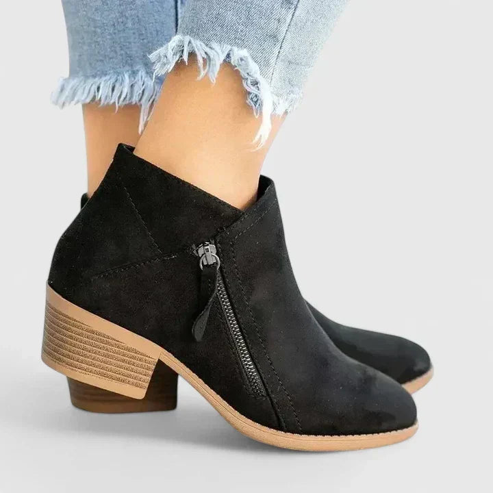 Amrei | Orthopaedic boots