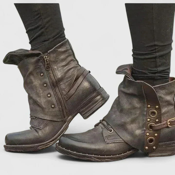 Annegret | Orthopaedic boots
