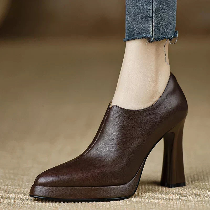 Carina Stylish Pumps