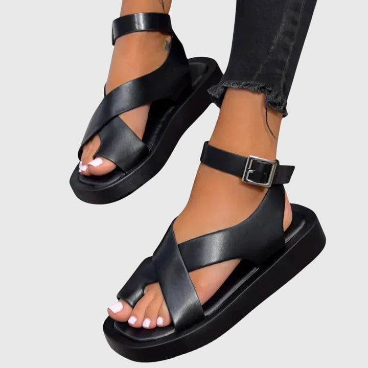 Odharnait | Thick Platform Sandals