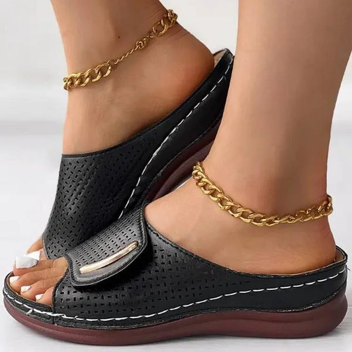 Pádraigín | Classic Urban Sandals