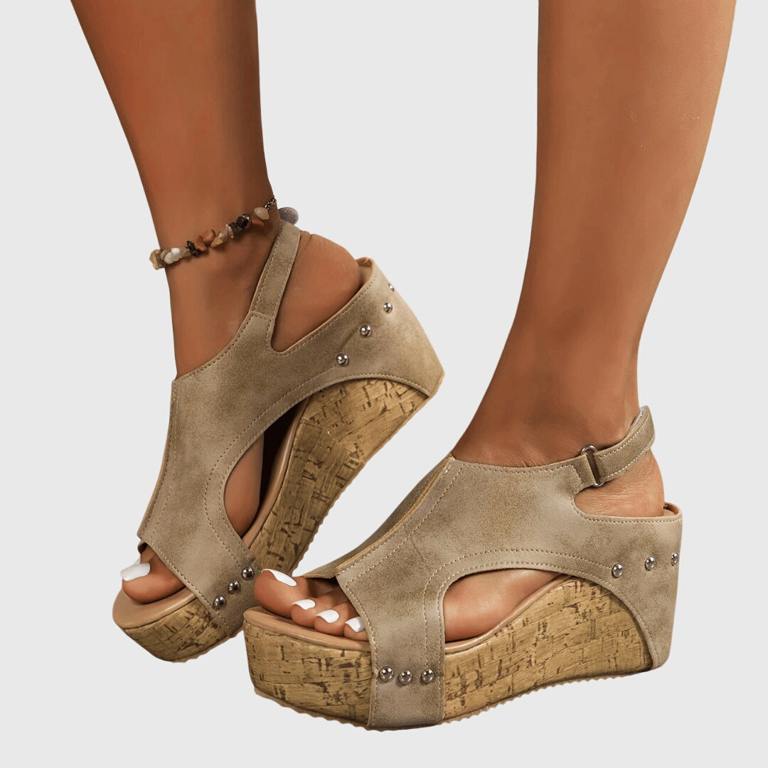 Eilis | Chic Orthopedic Sandals