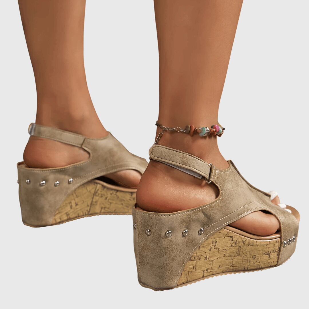 Eilis | Chic Orthopedic Sandals