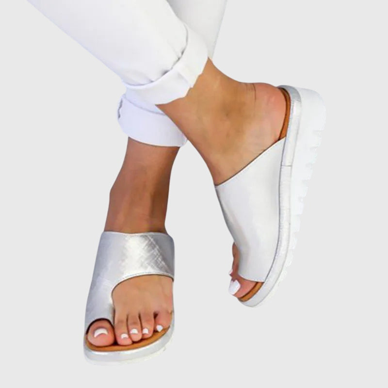Muadhnait | Orthopedic Sandals