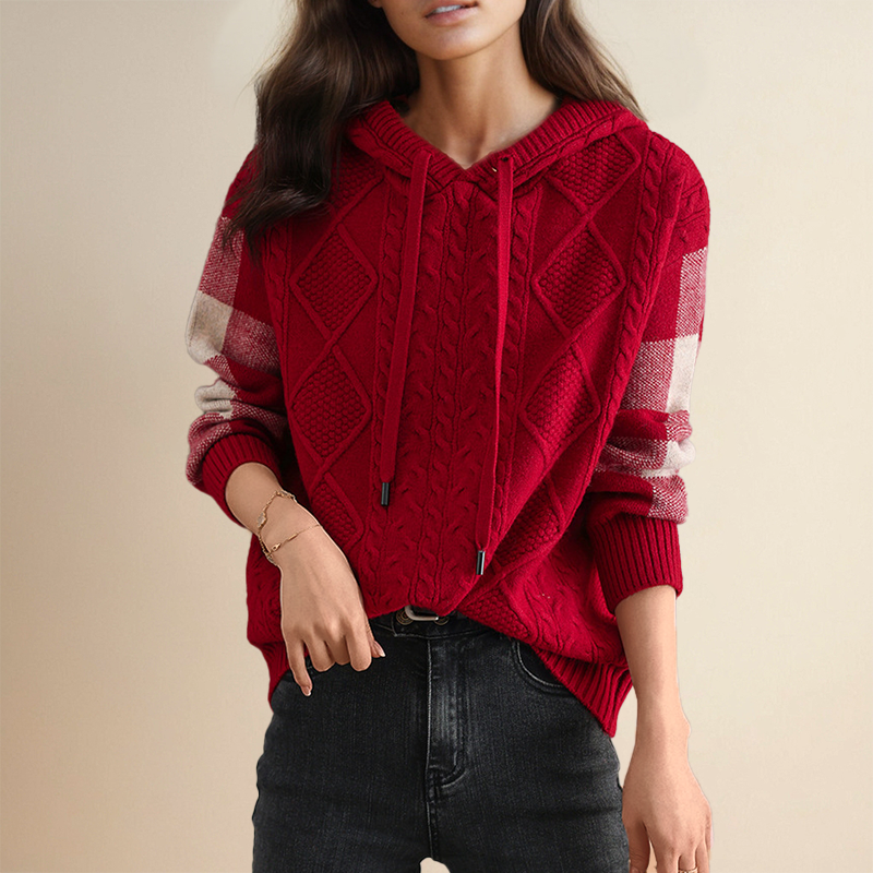 Blathnaid | Cable-Knit Hooded Jumper