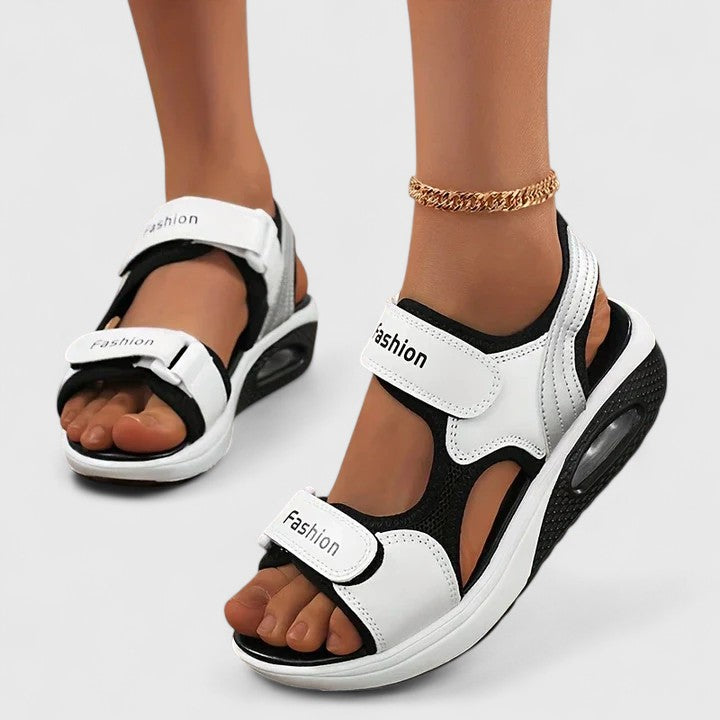 Raghnaid | Lightweight Orthopedic Sandals
