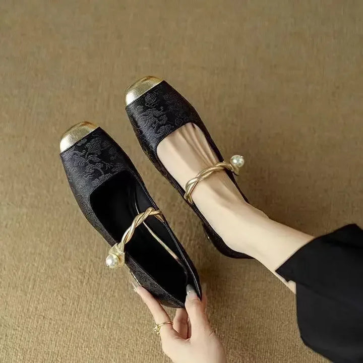 Eadaoin | Orthopedic Mary Jane Loafers