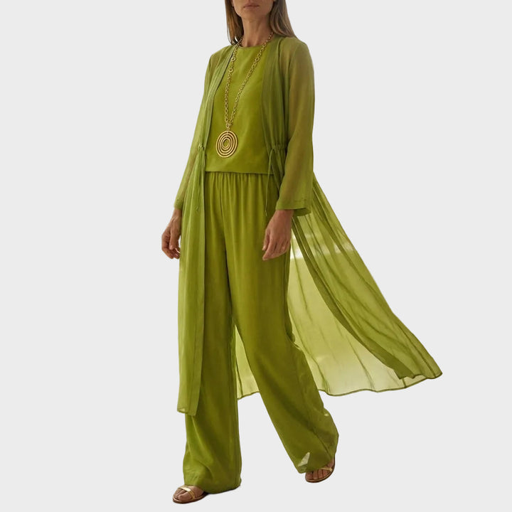 Winny | Elegant and Comfortable Set
