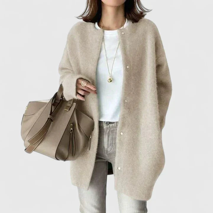 Attracta | Comfortable Button-Up Jacket