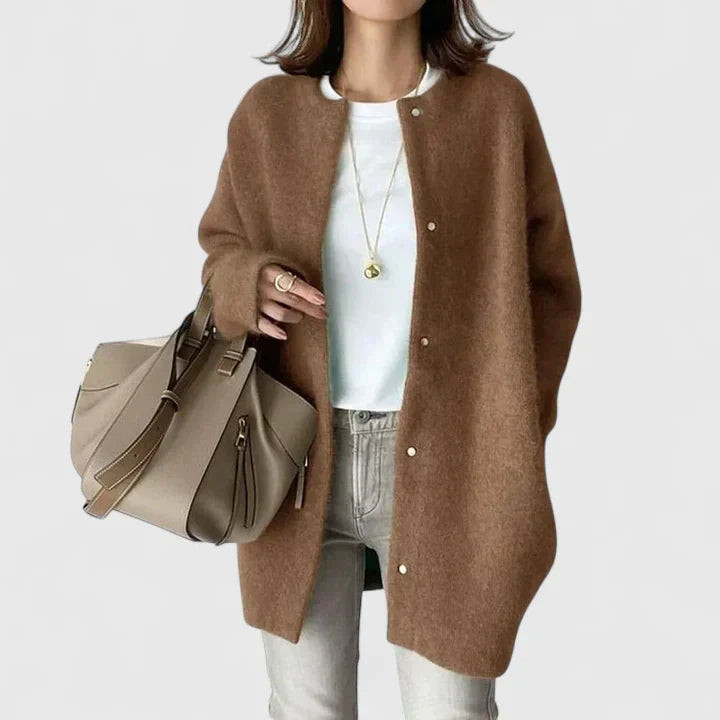 Attracta | Comfortable Button-Up Jacket