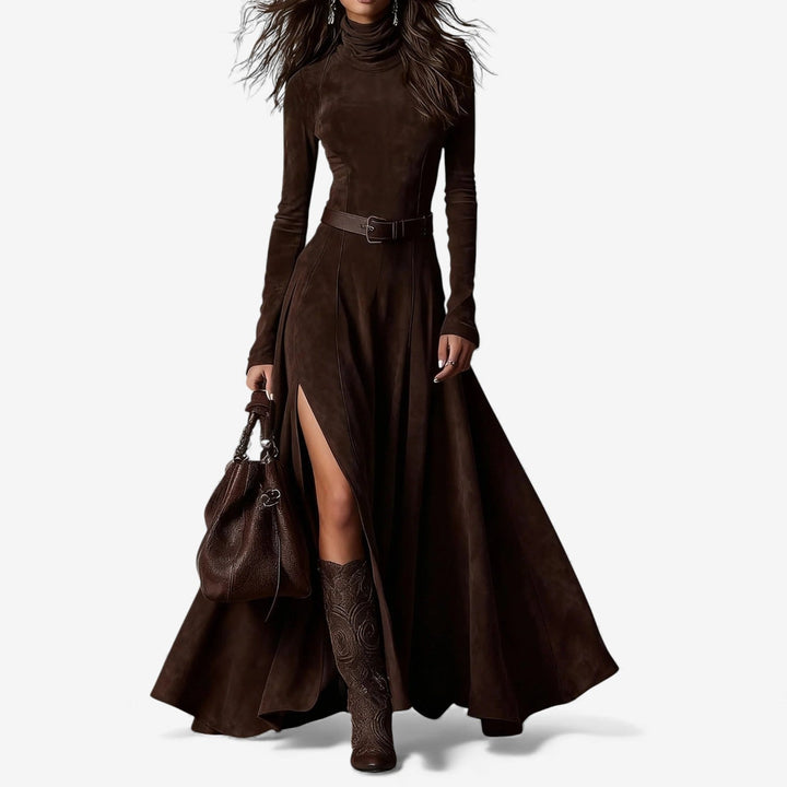 Fionnait | Elegant Long Dress with Belt