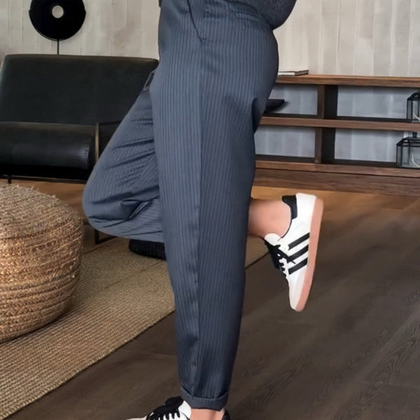 Kotryna - Elegant, figure-enhancing trousers with a belt