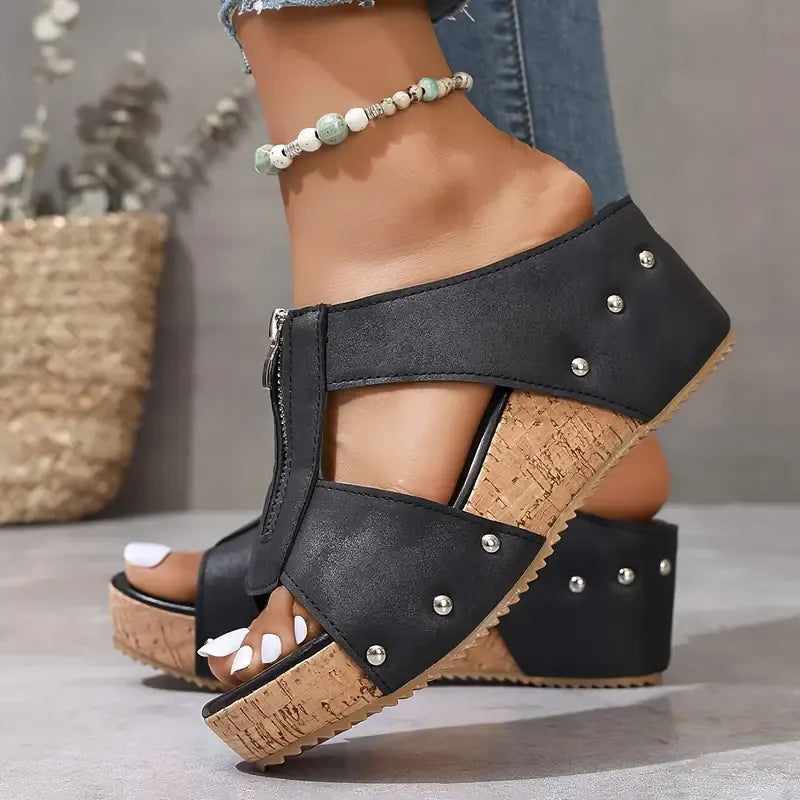 Nóirín | Stylish Wedge Sandals