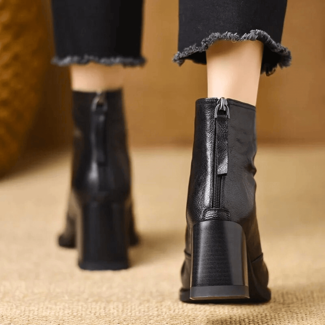 Delia | Luxurious mid-heel ankle boots