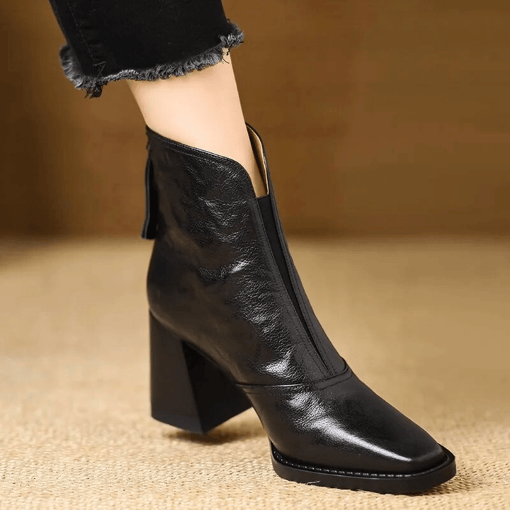 Delia | Luxurious mid-heel ankle boots
