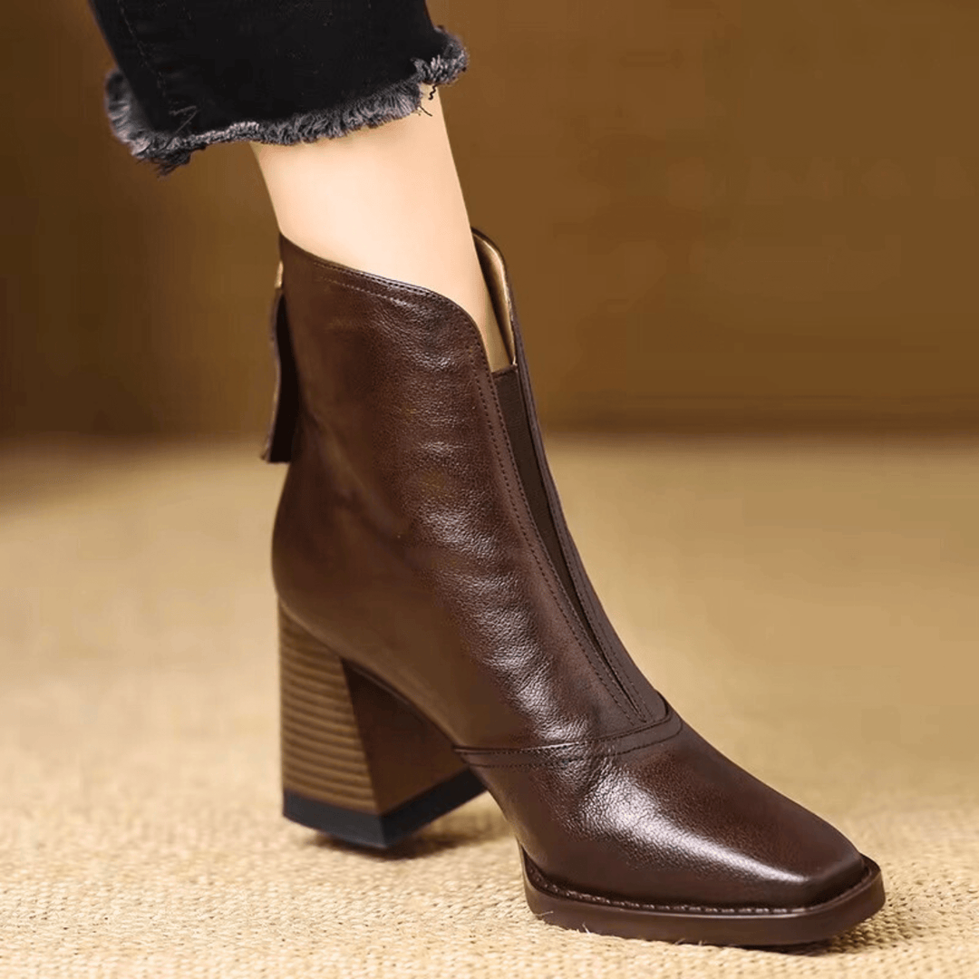 Delia | Luxurious mid-heel ankle boots